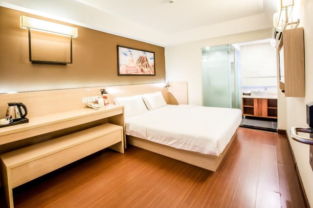 Standard Double Bed Room