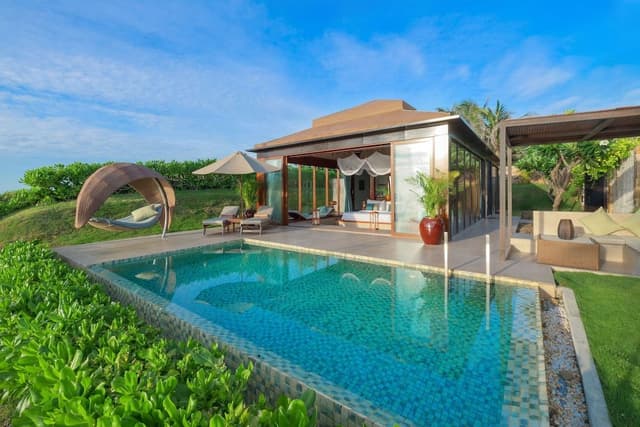 Beach Front Pool Villa - All Spa Inclusive