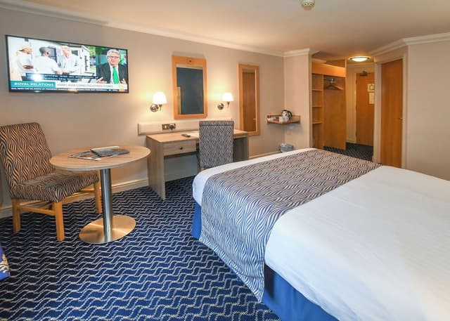 Superior Double Room, 1 King Bed, River View