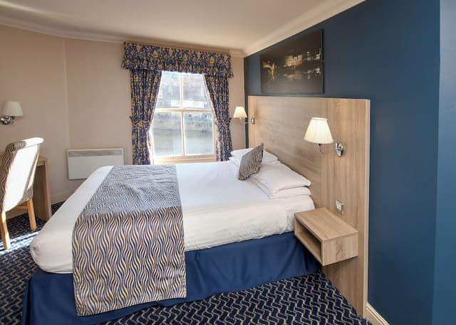 Superior Double Room, 1 King Bed, River View