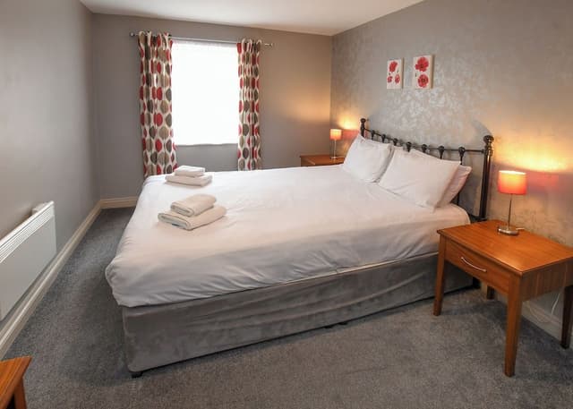 One Bed Apt.(Dbl) Sleep 2 (A1/A4/A7/A10) - No lift or accessible facilities (Annex)