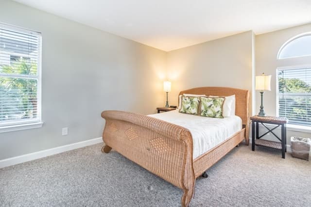 House, Multiple Beds (Ocean Breezes)