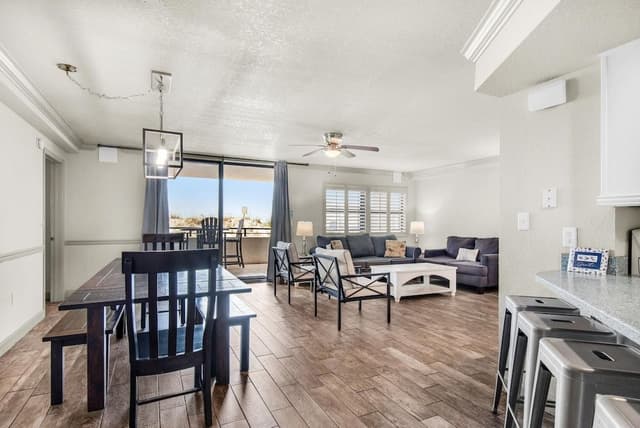 Condo, Multiple Beds (Nautilus 1101)