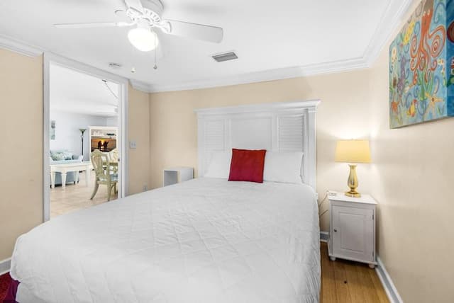 Condo, Multiple Beds (Nautilus 1102)