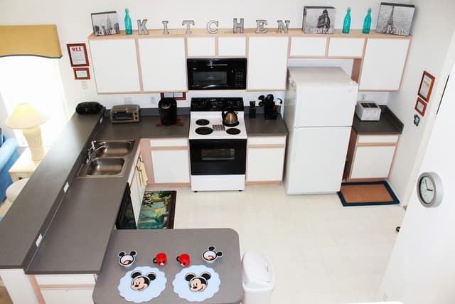 Family Townhome, Private Pool, Garden Area