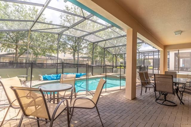 House (7755 Windsor Hills)