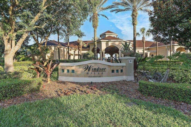 House (7755 Windsor Hills)