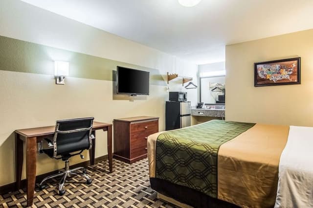 Premium Room, 1 King Bed, Non Smoking