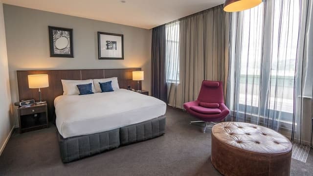 Executive Room, 1 King Bed