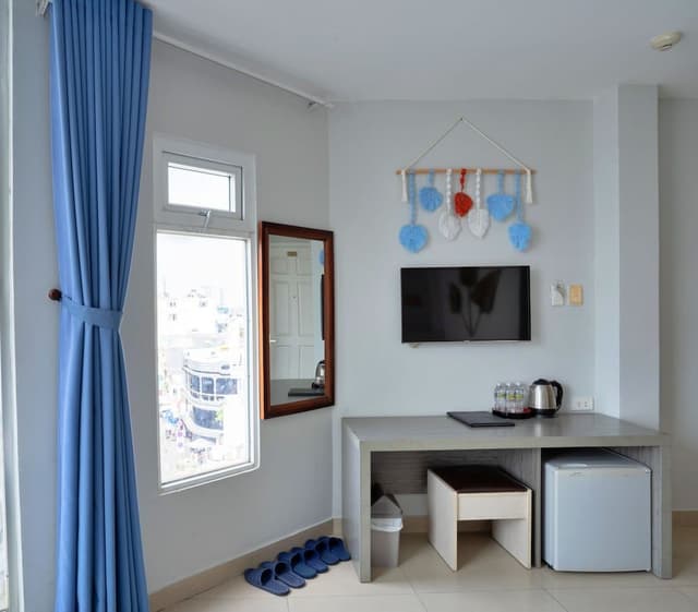 Family Room City View (1 Double + 1 Single)