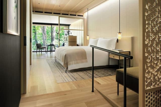 Room, 1 King Bed, Garden View