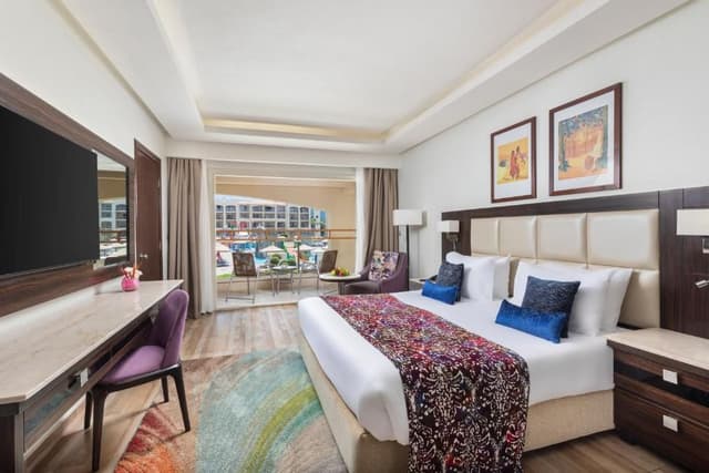 Deluxe Room with Pool View