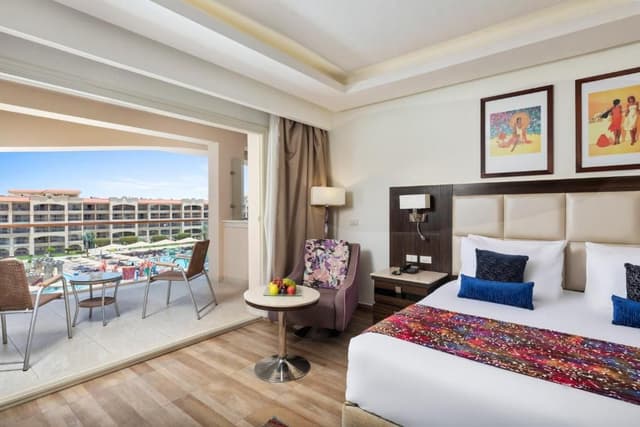 Executive Sea View Room