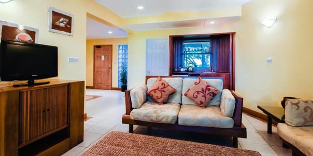 Deluxe Suite