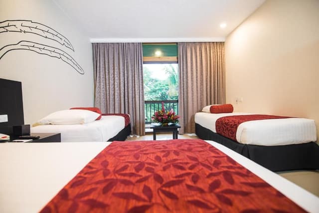 Triple Room