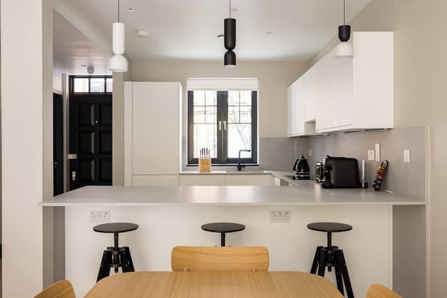 Apartment, 3 Bedrooms, Patio