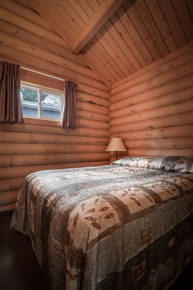 Traditional Cabin, 2 Bedrooms, Kitchen