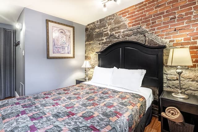 Classic Room, 1 Queen Bed