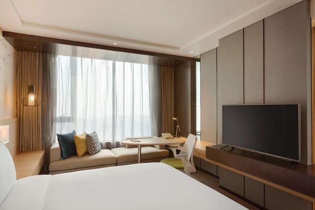 KING ROOM WITH RIVER VIEW
