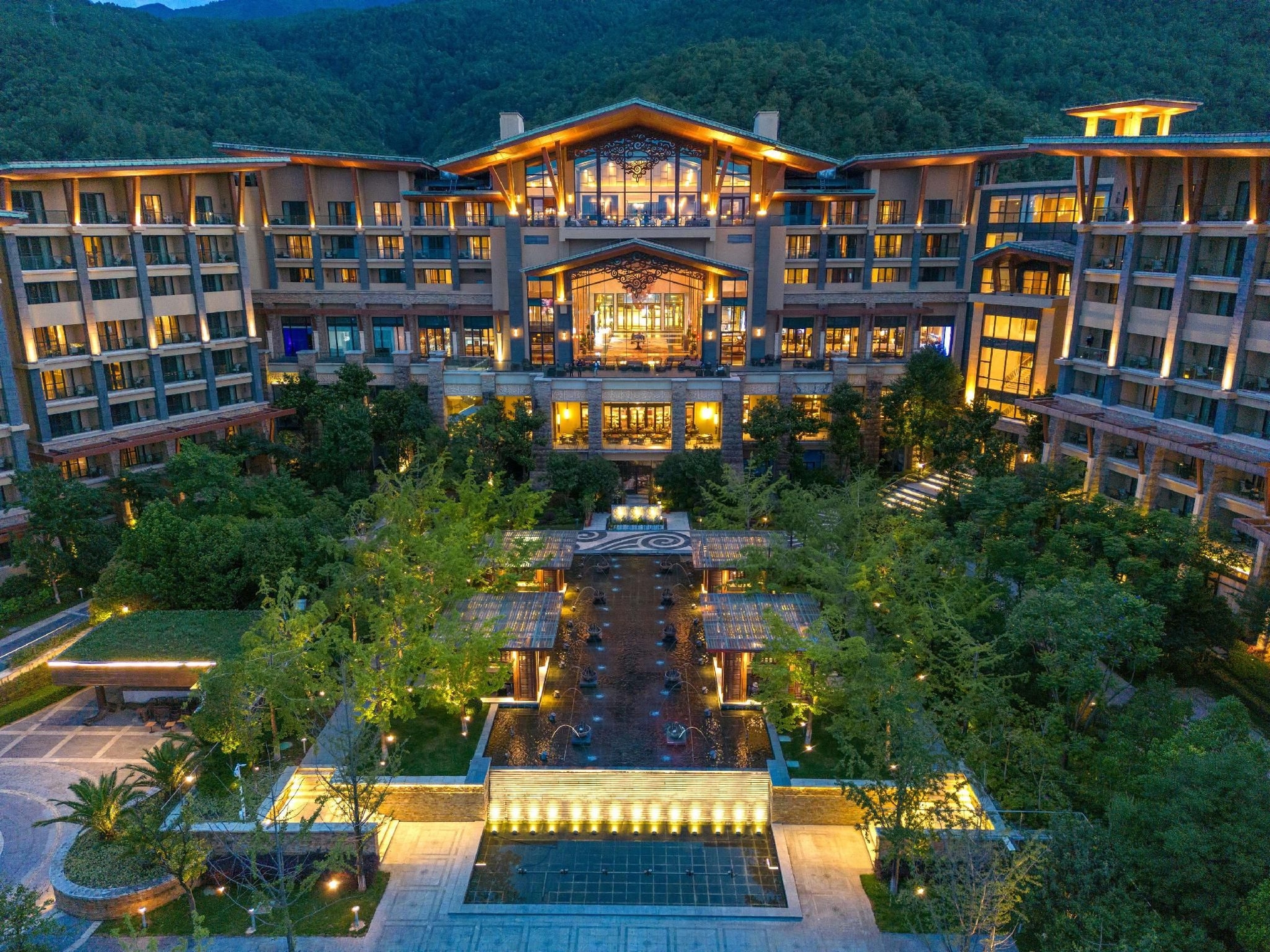 Hilton Dali Resort and Spa0