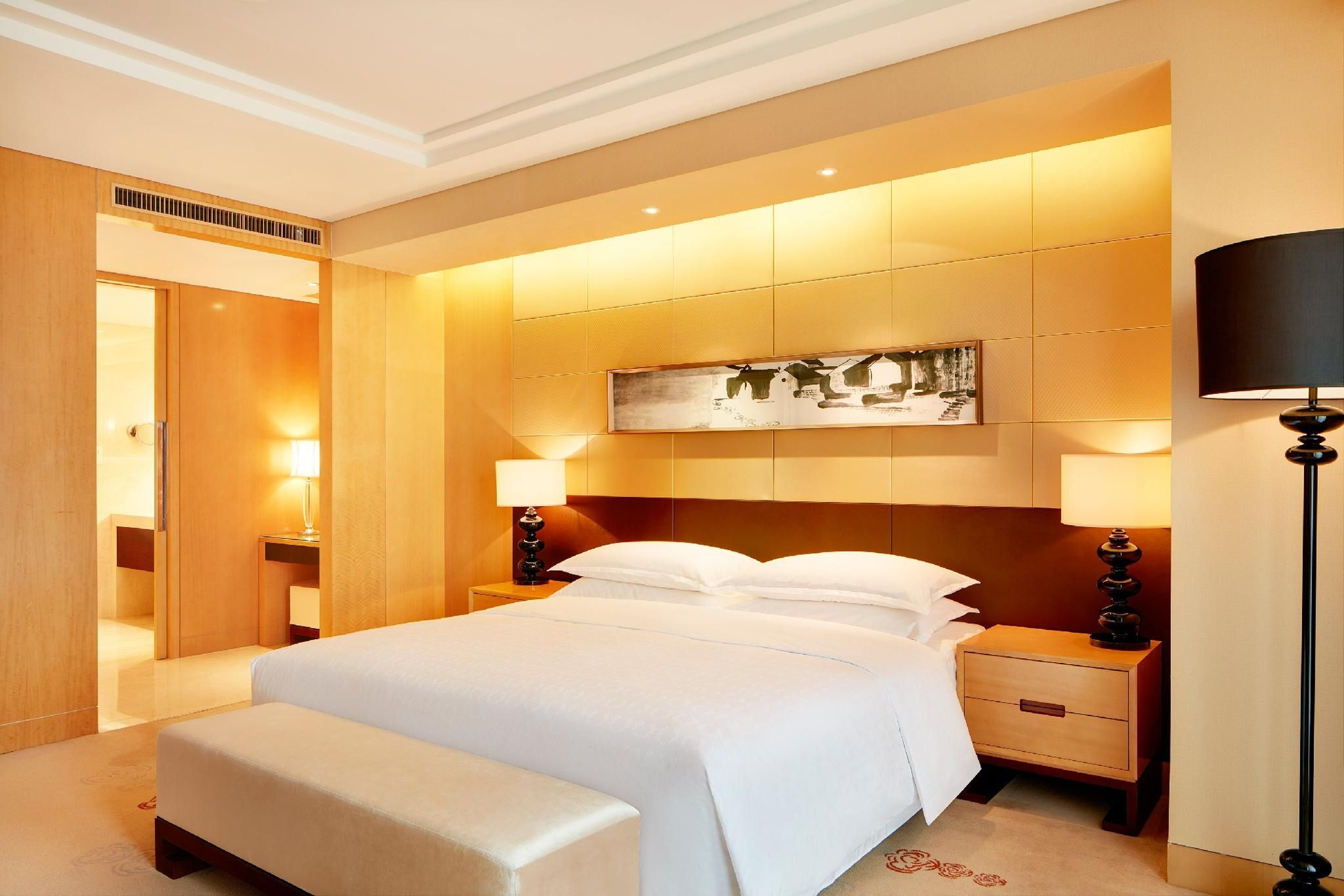 โรงแรมเชราตันวูซีบินฮู (Sheraton Wuxi Binhu Hotel)1