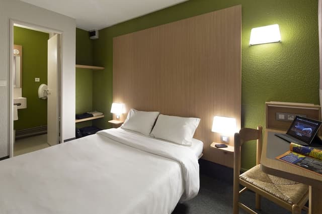 Double Room, Non Smoking