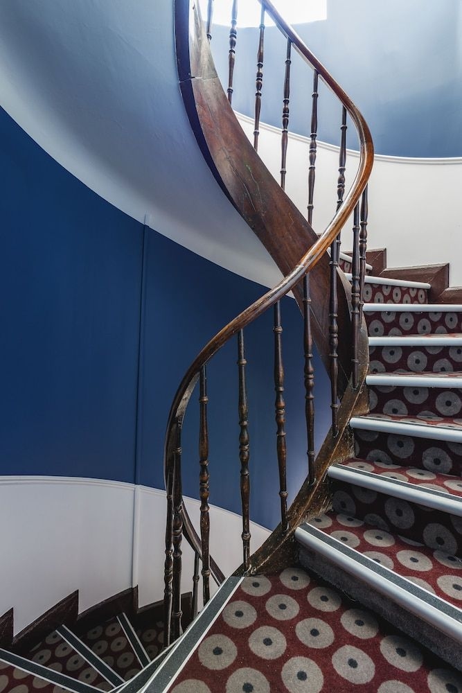 Brit Hotel de Paris4