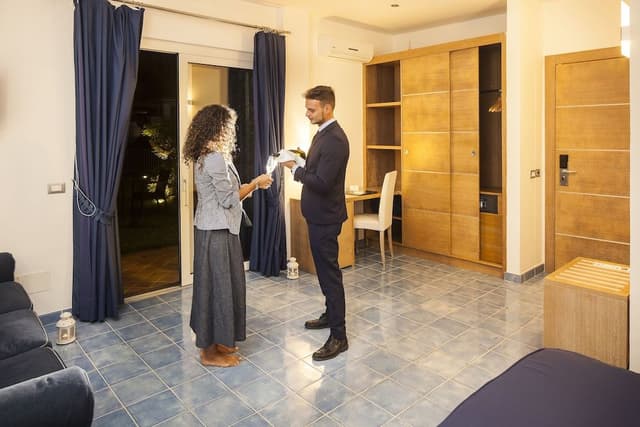 Junior Suite, Partial Sea View