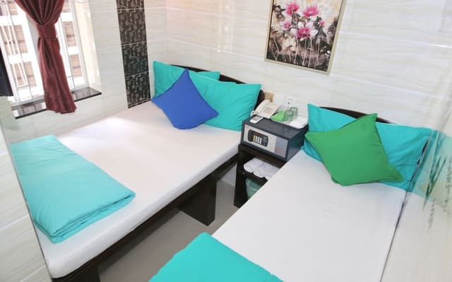 Triple Room
