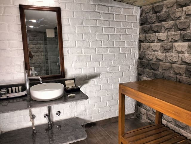 Neem Forest Cottage In Room SPA (Aroma/Swedish) for couple (45 min. with prior appointment)
