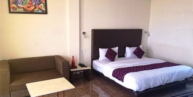 Deluxe Room Valley View and Balcony