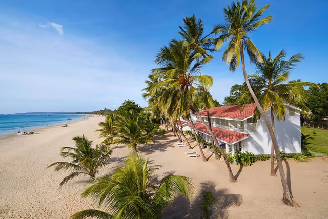 Beach Chalet King
