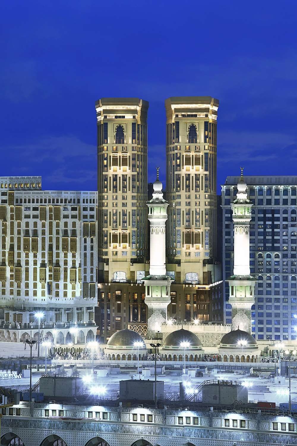 Conrad Makkah4