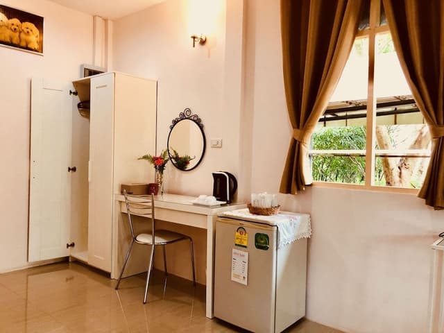 Deluxe Bungalow with Garden View