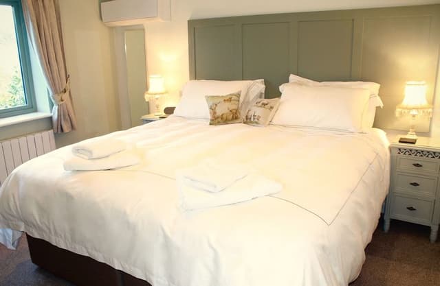 Double Room (En-suite)