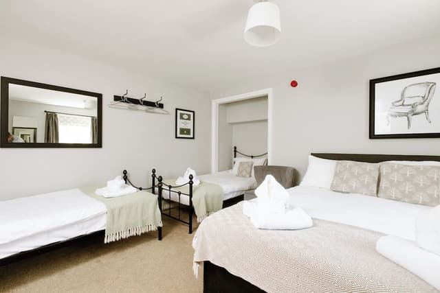 Family Quadruple Room, Ensuite