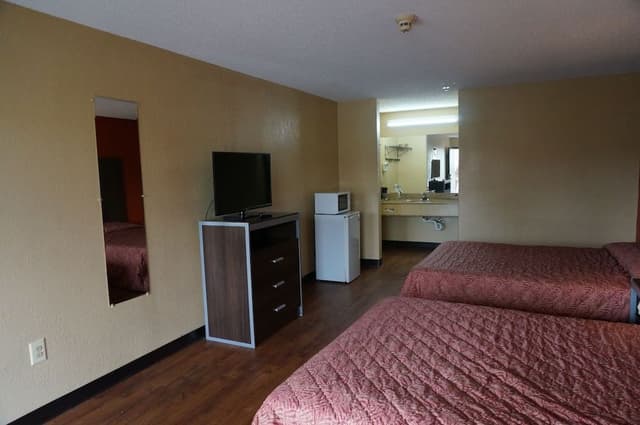 Double Room, 2 Queen Beds