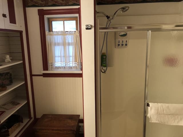 Standard Double Room, Ensuite (Romance Suite)
