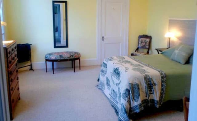 Standard Double Room, 1 King Bed, Non Smoking, City View