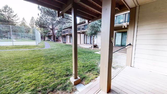 Condo, 3 Bedrooms