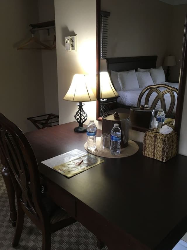 Deluxe Room, 1 King Bed