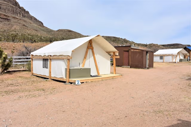 Tent (Glamping Medium)