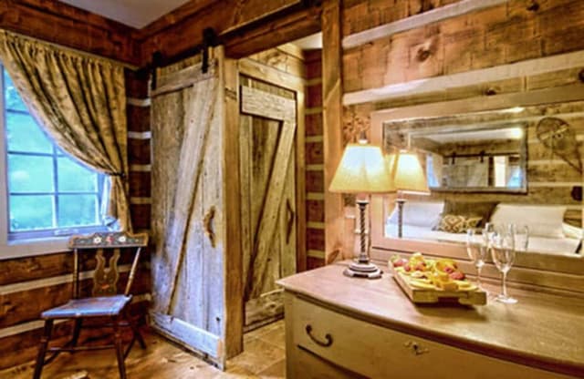 Room (13 Appalachia Room)