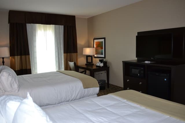 Standard Room, 2 Queen Beds