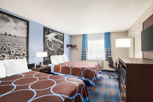 Room, 2 Queen Beds, Non Smoking, Microwave