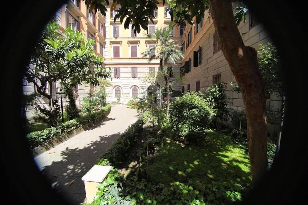 Pantheon Elegance - HOV 50496 Pantheon Elegance - HOV 50496