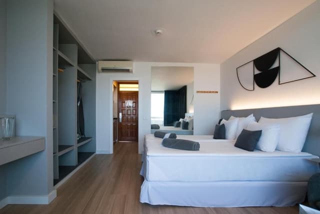 Junior Suite Estándar (2 Adultos)