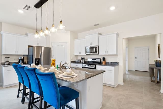 Solterra 7 Bedroom Home with Pool (2207)