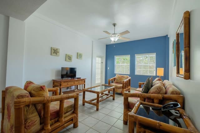 Suite-2 Queen Beds, Non-Smoking, Two Bedrooms, Sofabed, Balcony, Kitchenette, 2 Bathrooms