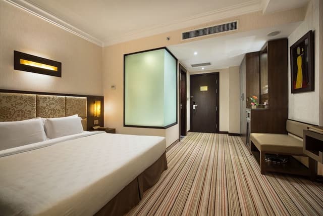 Executive Double Room, City View